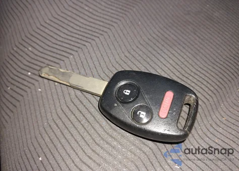 2011 Honda Fit z USA, uszkodzony, nr VIN JHMGE8H37BC008965